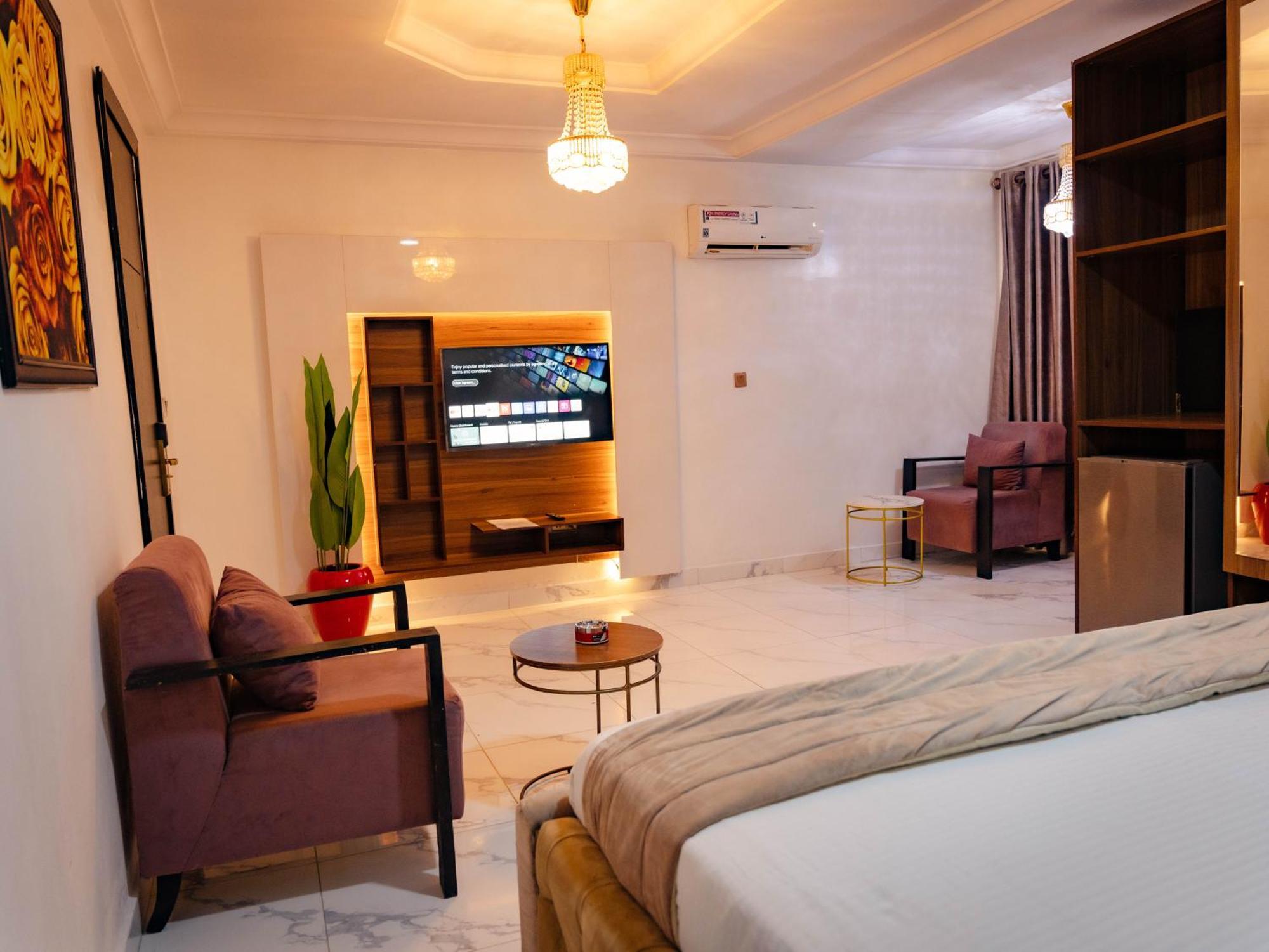 247 Luxury Hotel Lekki Exterior foto